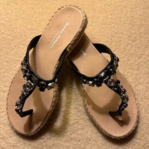 Tommy Bahama Relaxology Women’s Sandals - Size 7 and 8